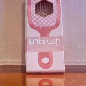 Unbrush Pastel Collection Pink Hair Brush